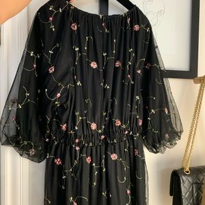 Embroidery roses lace dress